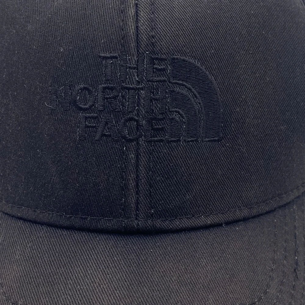 The North Face Hat Blackout Strapback Adjustable‎ Black Cleaned VGC All Black
